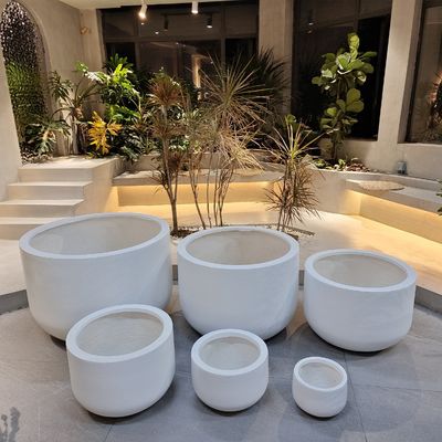 محطة زراعة داخلية خارجية ناعمة من الألياف الطينية مع ثقوب الصرف الصحي