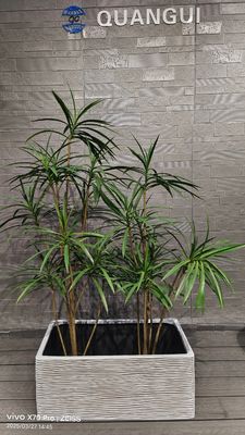 شراء أواني زهور بيضاء فريدة مكدسة أفقيًا على شكل حلقات مستطيلة من الألياف الزجاجية لمشاريع الحدائق والمناظر الطبيعية online manufacture