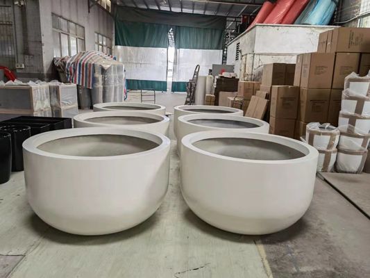 أواني الزراعة الكبيرة الطويلة من الألياف الزجاجية لتزيين الحديقة الخارجية