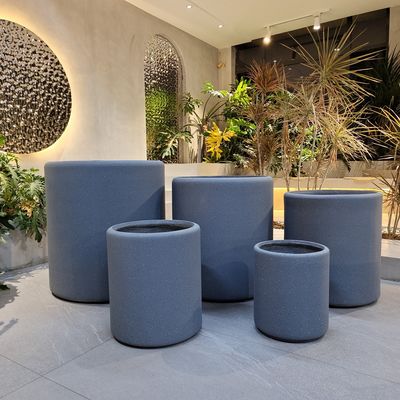 زراعة الألياف الطينية المستدامة الطراز الحديث والثقوب الصرف الصحي للحدائق ذات الصيانة المنخفضة